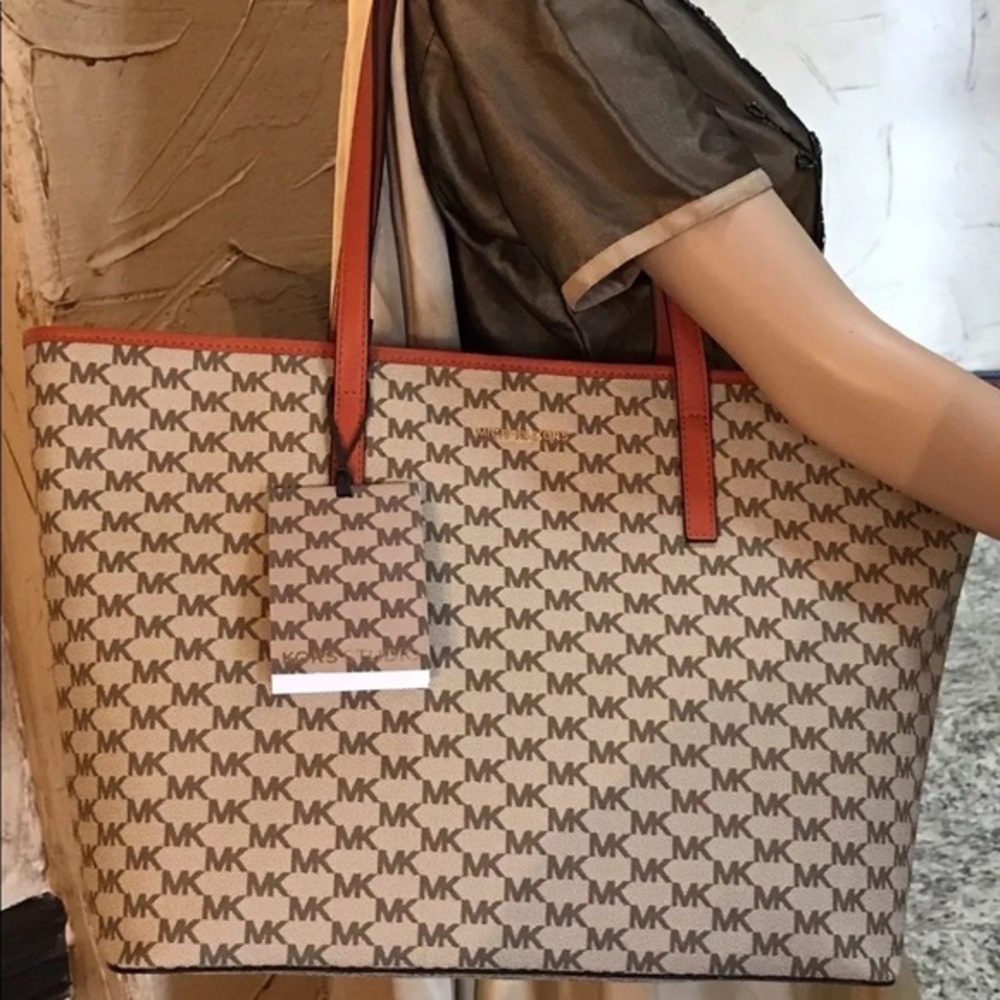 Michael Kors Studio EmryTop Zip Tote Bag - Picture 4 of 8